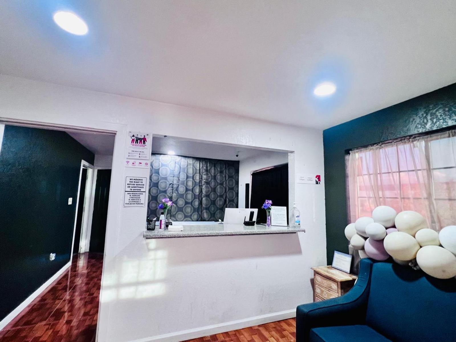 Oyo Garden Inn And Suites Pearsall I-35 East Dış mekan fotoğraf